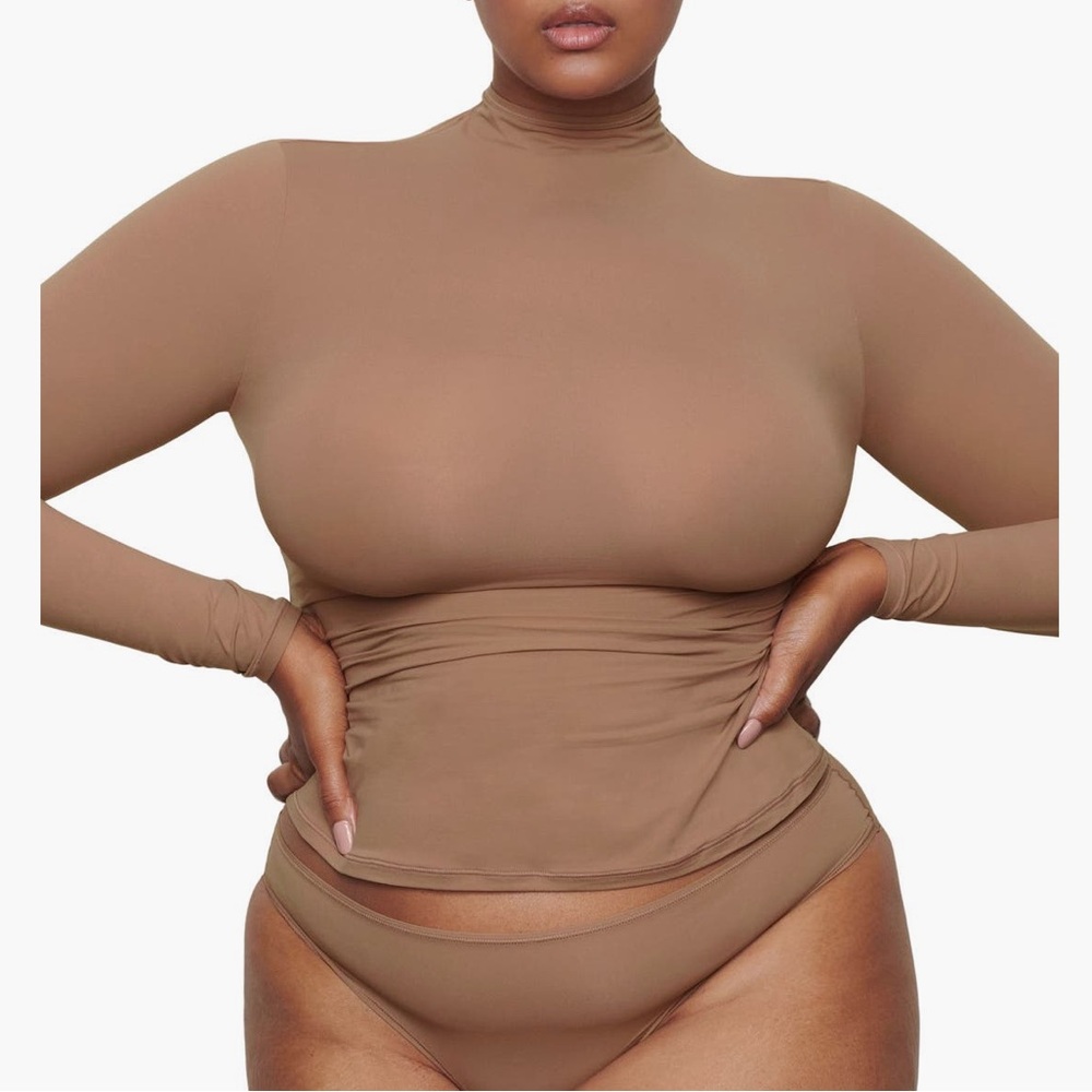 SKIMS Fits Everybody Turtleneck